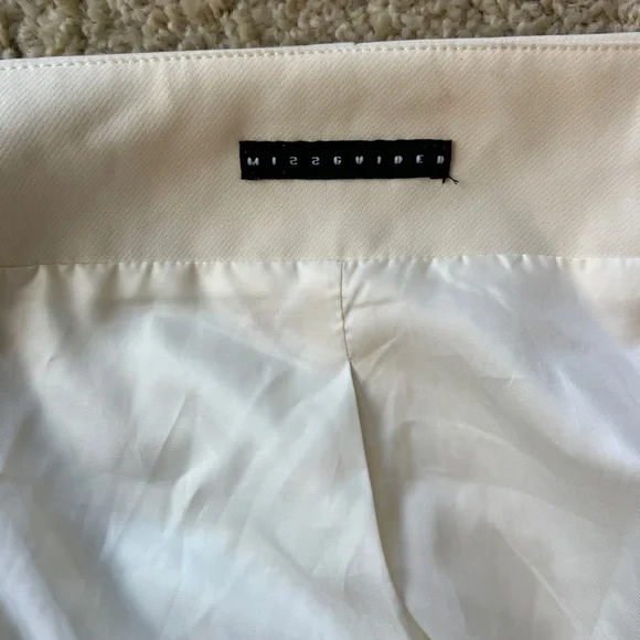 Cream Scoop neck Blazer Top with Gold Buttons - Picture 12 of 13